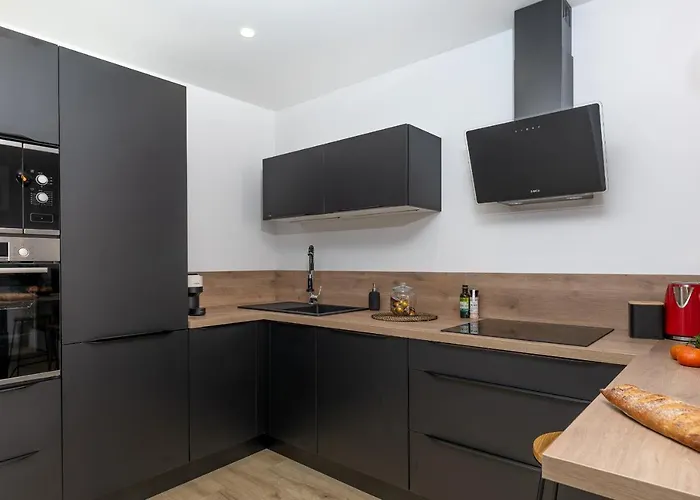 Daire Superbe T2 Juan Les Pins 300m Des Plages Antibes