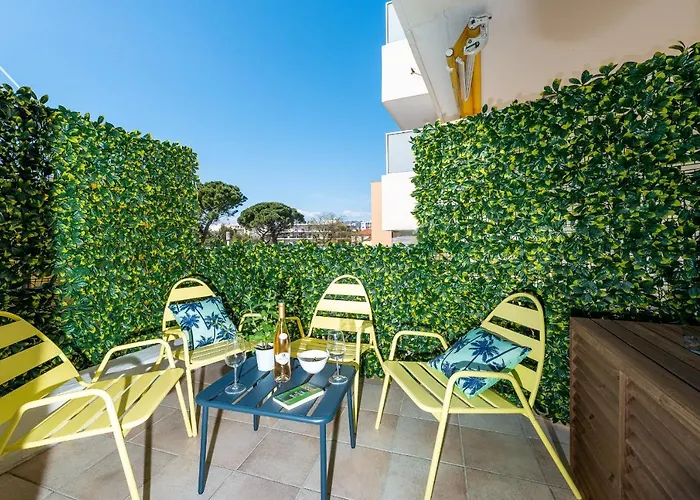 公寓 Superbe T2 Juan Les Pins 300m Des Plages 昂蒂布